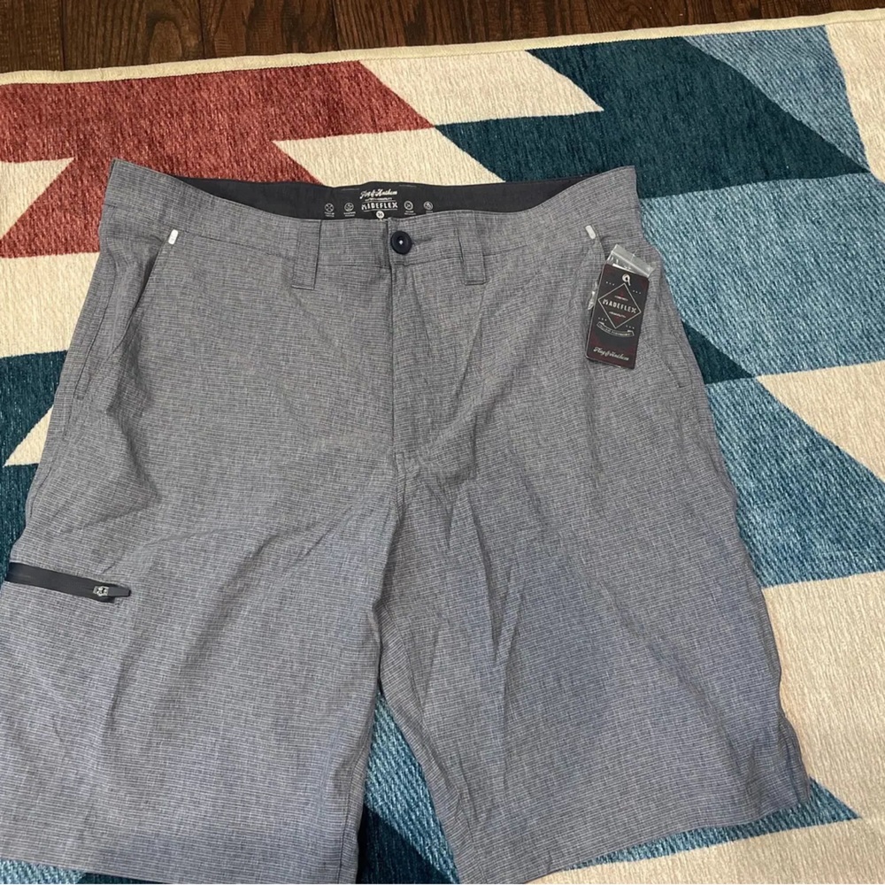 Men’s medium shorts made flex